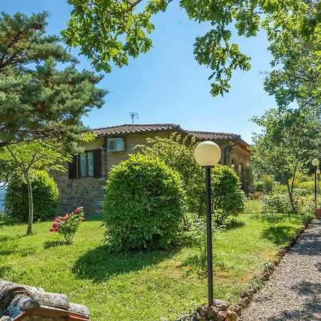 Casa Maravilla 6, Emma *